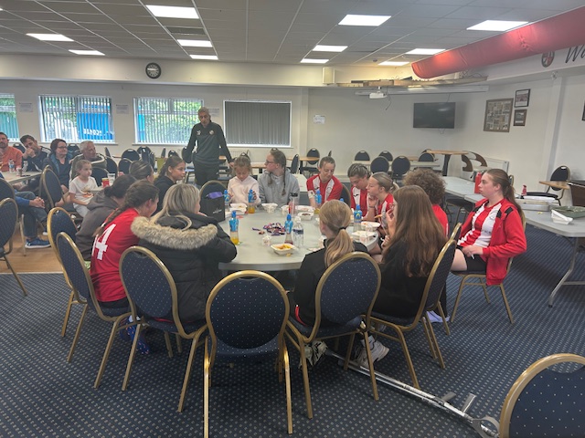 Evesham United’s U16 girls won the Central Warwickshire Girls League